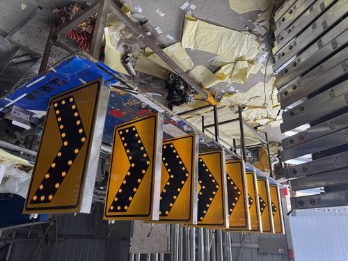 忻州太阳能交通标牌的核心部件是电池,电池多久